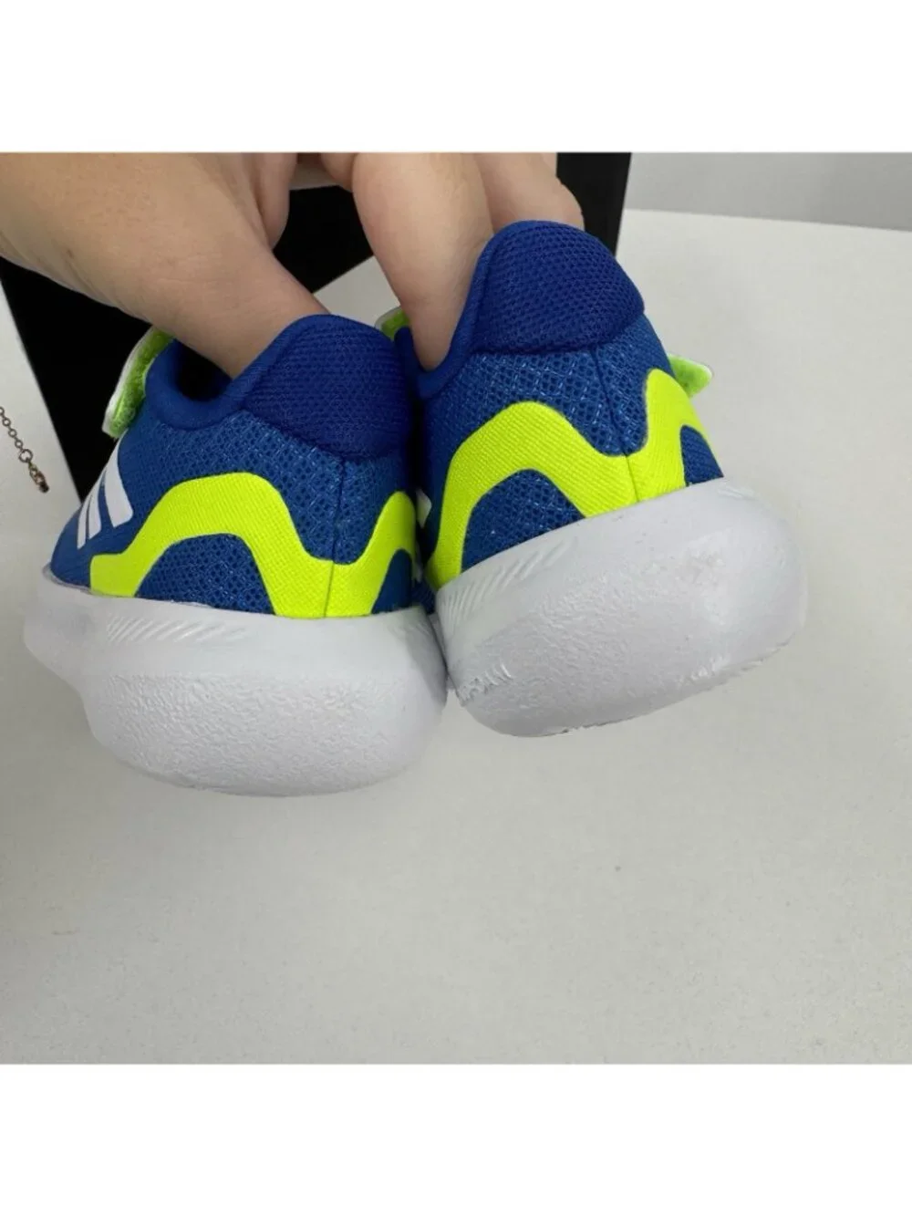 Adidas Infant Boys Run Falcon 5 EL Running Shoes size 5K Hook & Loop Blue JQ5667